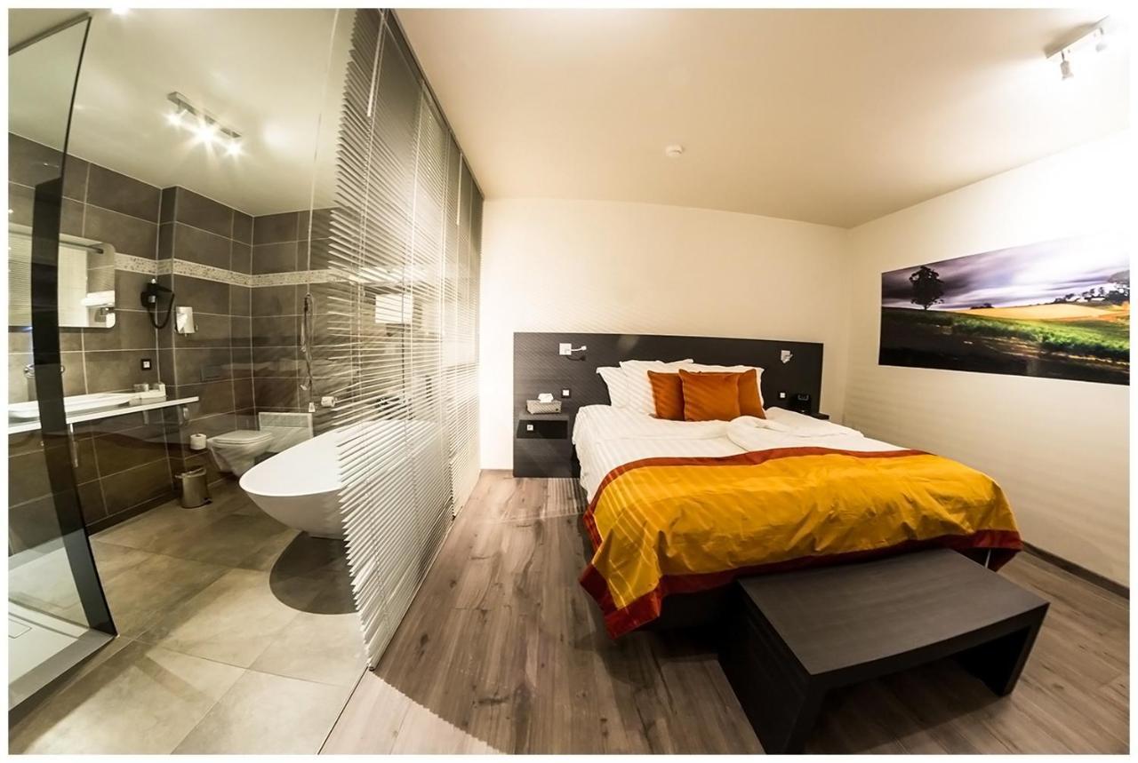 Abalona Hotel & Apartments Dendermonde Buitenkant foto